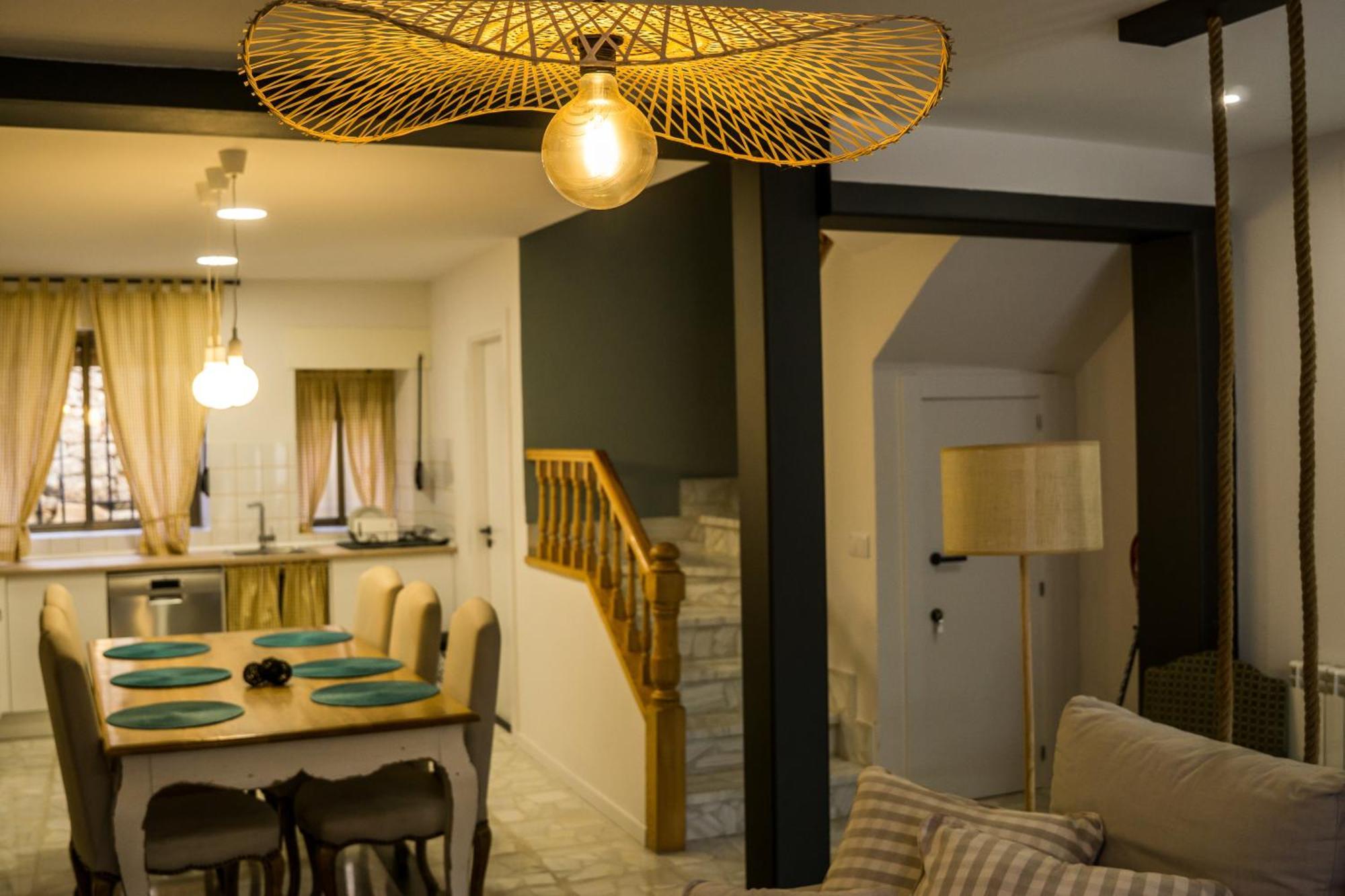 Antojos Bed & Breakfast Tardajos Bagian luar foto