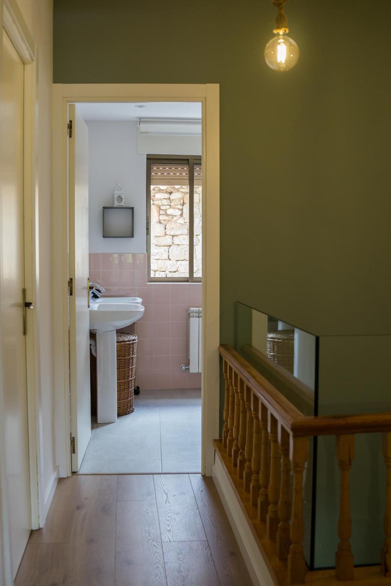 Antojos Bed & Breakfast Tardajos Bagian luar foto